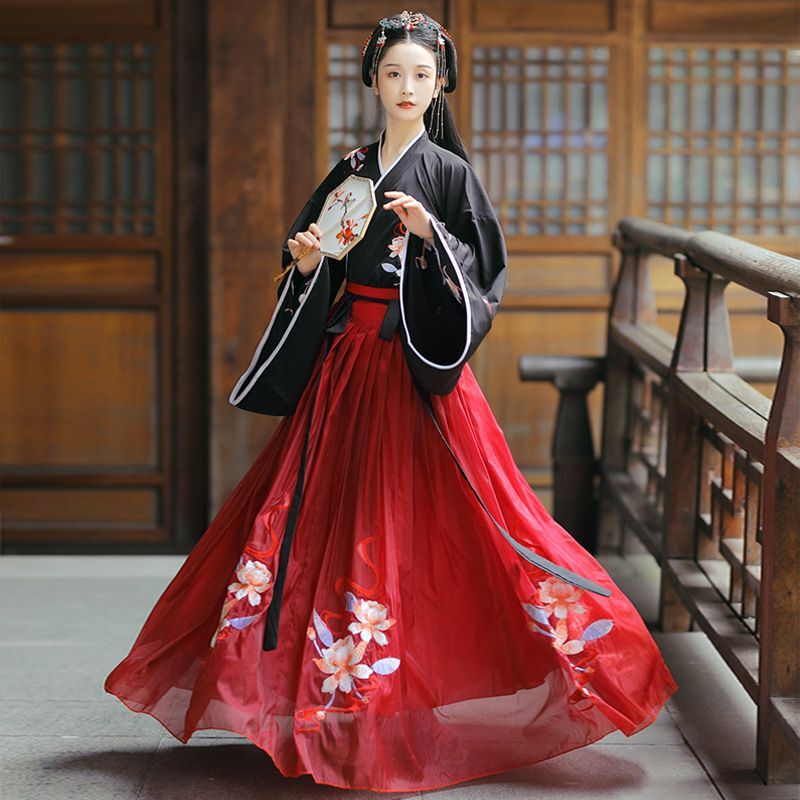 Chinese traditional costume hanfu Costume of ancient TV series Art photography Stage show Fairy clothing
