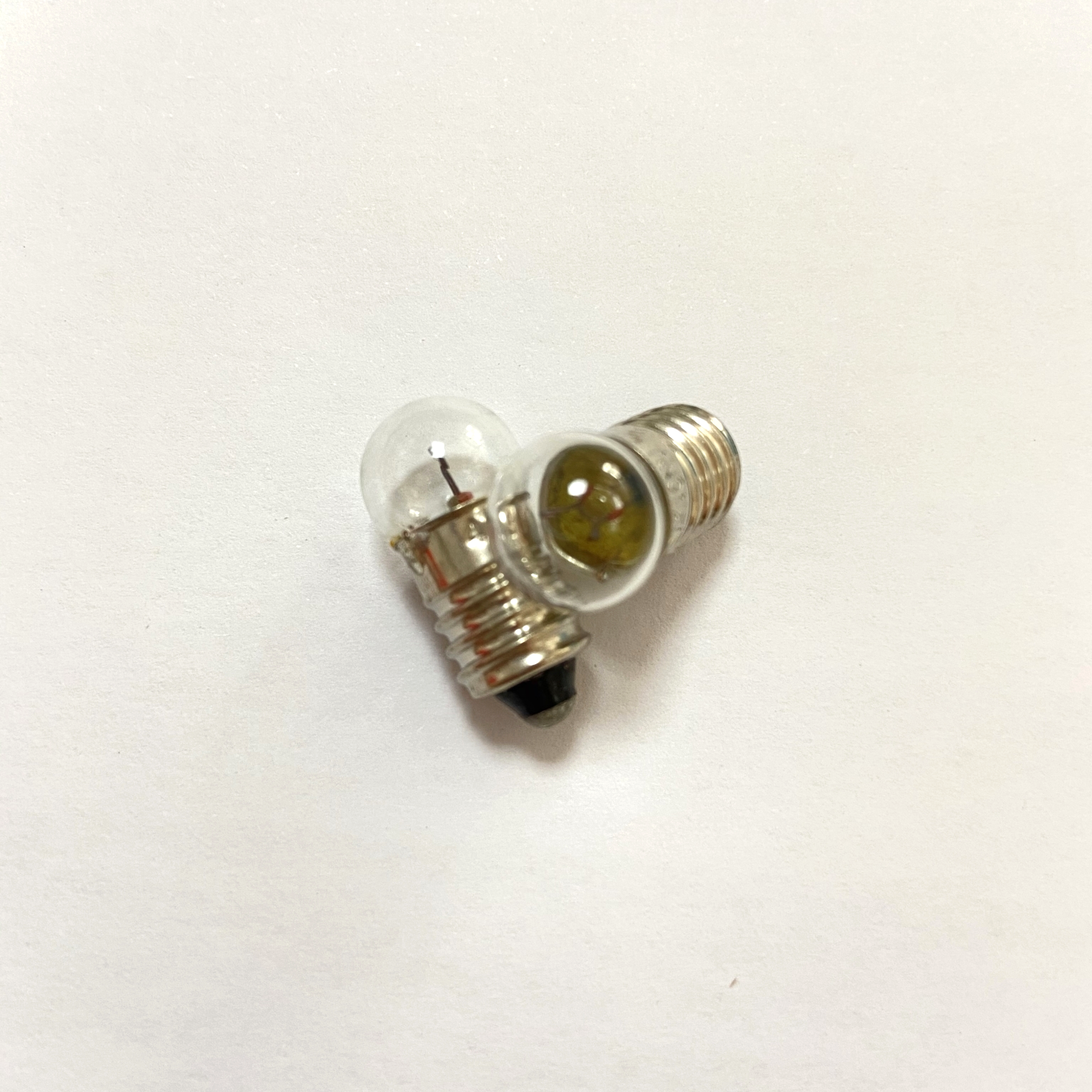 G11X23mm flashlight replacement bulb 2.5V0.3A / 4.8V0.3A / 6.5V0.15A E10 base mini incandescent bulb