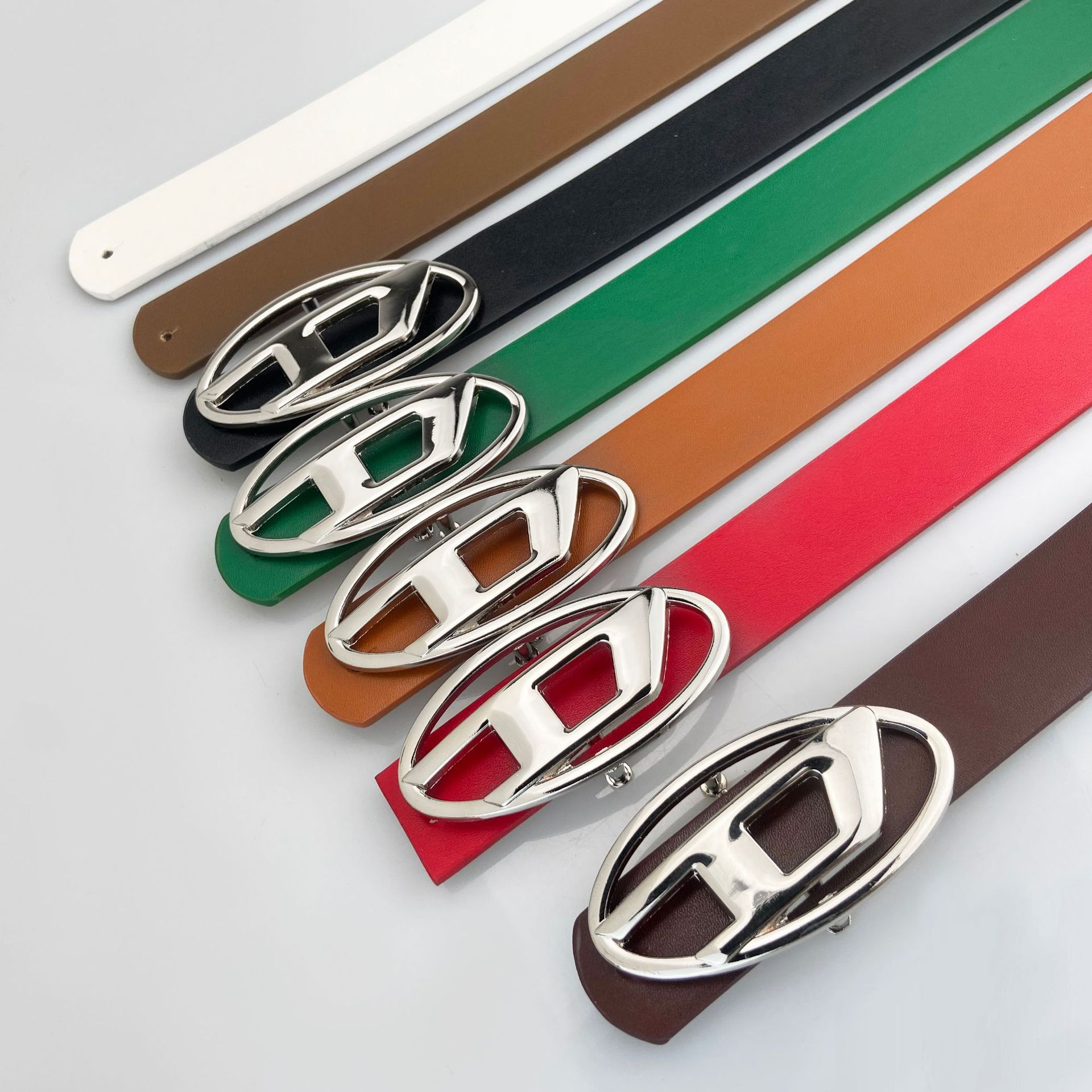 Popular Women's Belts Round Buckle Casual Simple Versatile Women's Jeans Accessories Belts Women's Factory Outlet