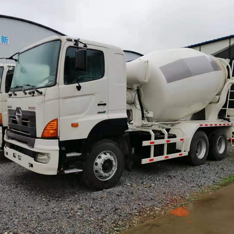 Б/у Бетономешалка Zoomlion марки 5.5cbm