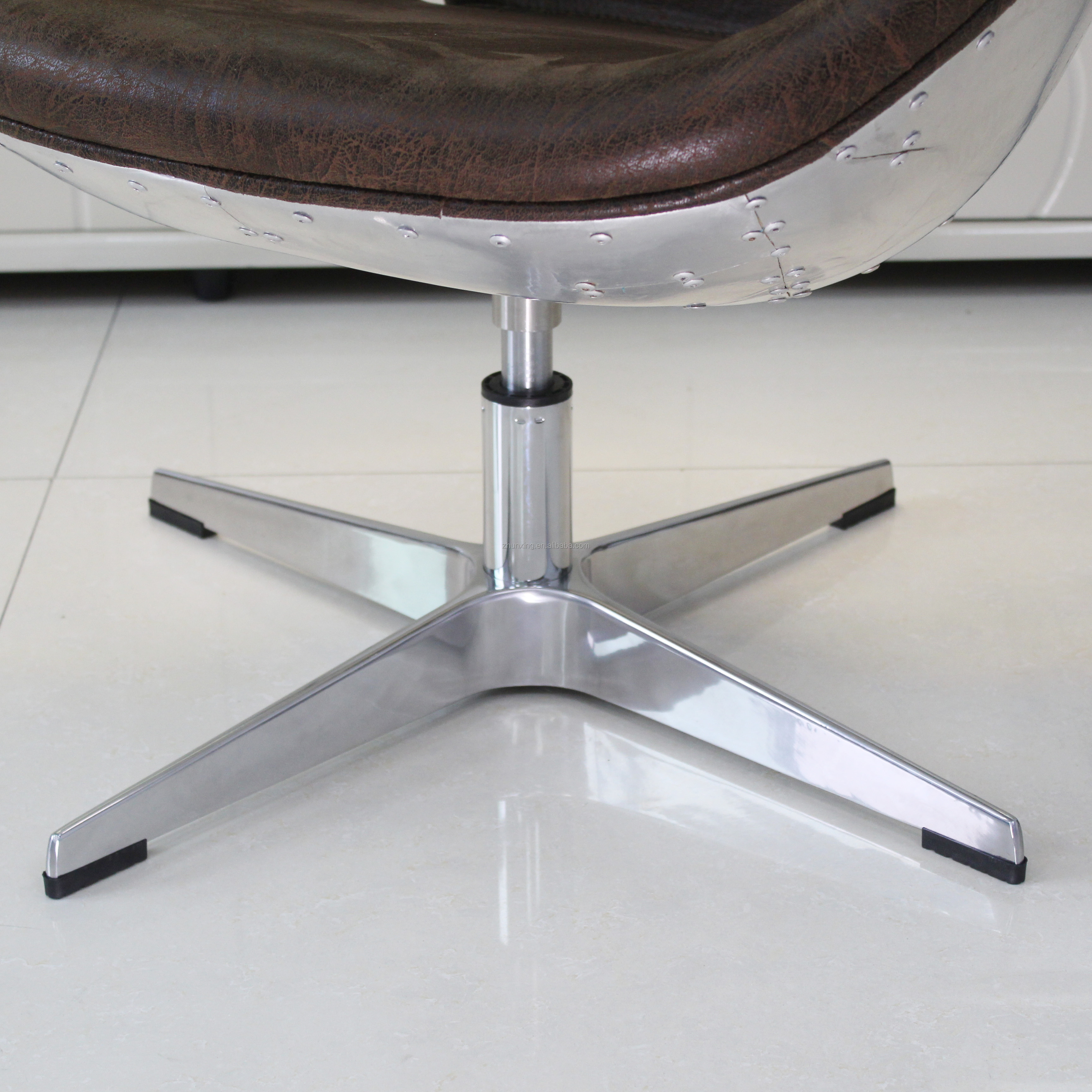 Zhunxing 4-Star Revolving Leisure Chair for Office Dining Hotel School & Apartment Use Hardware Furniture Accessory