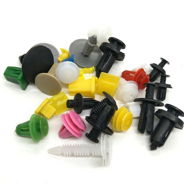 Various type universal auto clips auto plastic fasteners rivets nylon clips