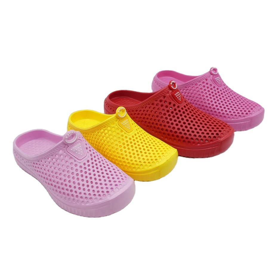 Wholesale cheap flat clogs women non-slip lightweight custom logo garden shoes for kids ladies