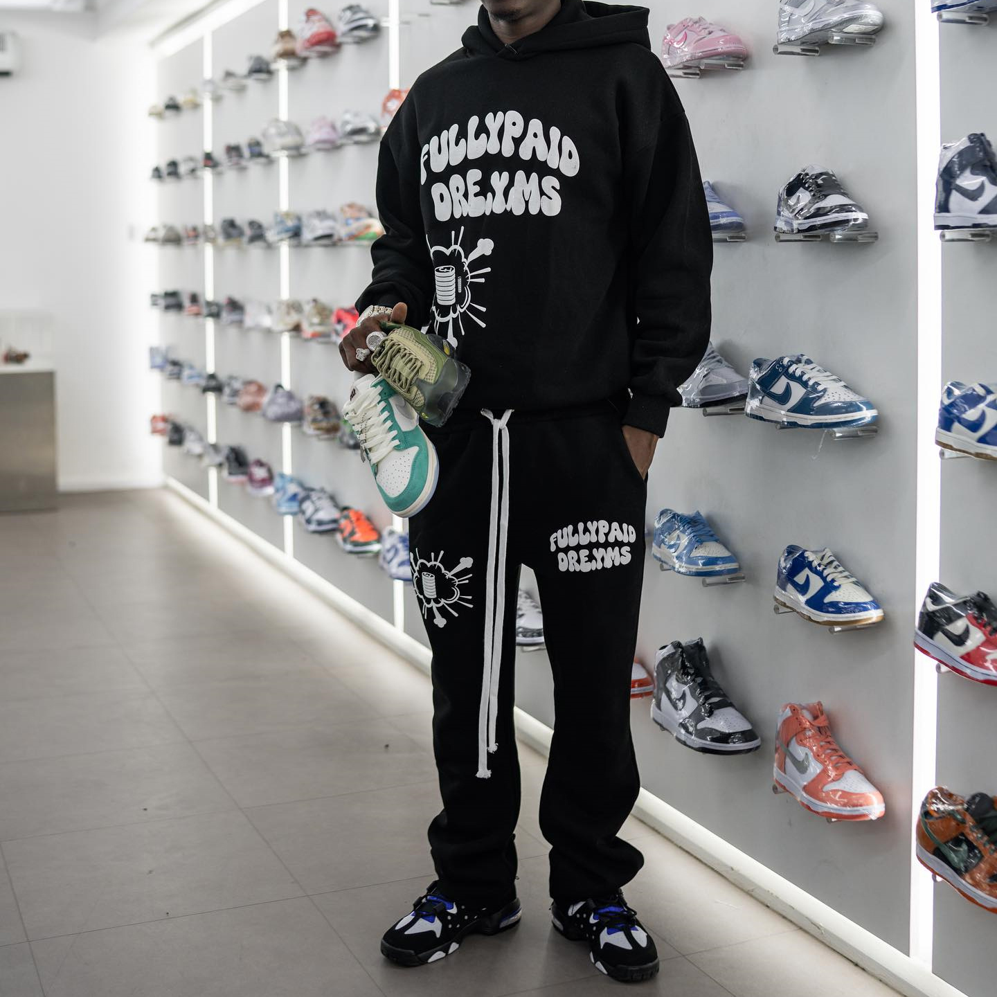 Custom Logo Mens Heavyweight French Terry 3D Puff Print Tracksuit Flared Stacked Sweatpants And Hoodie Set Tracksuits For Men