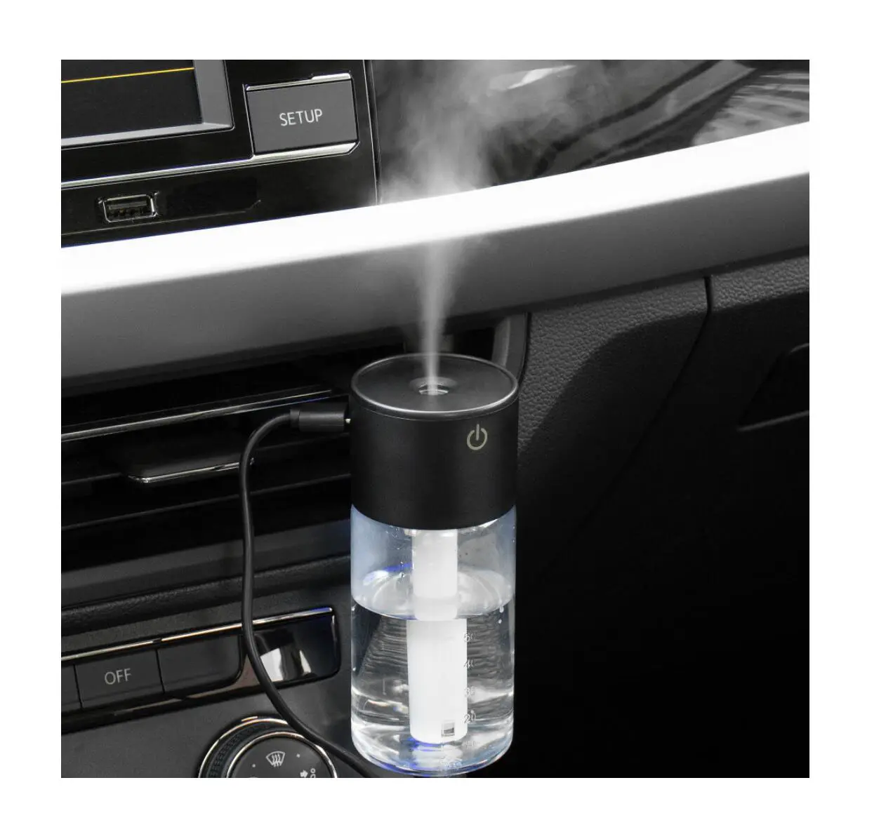 2021OEM car humidifier black bottle clip AC vent essential oil alcohol sterilization mini car ultrasonic humidifier diffuser