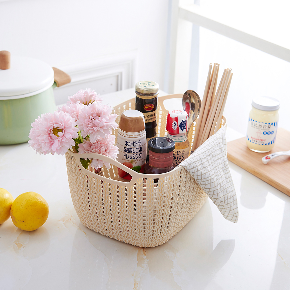 China small big plastic storage baskets with handles