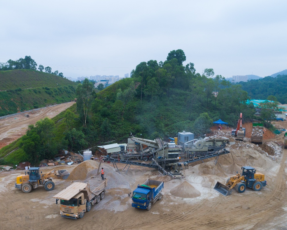 60-100 t/h Mobile Crusher For Limestone Granite Basalt Riverstone Andesite Iron ore Ballast Concrete Quartz Barite