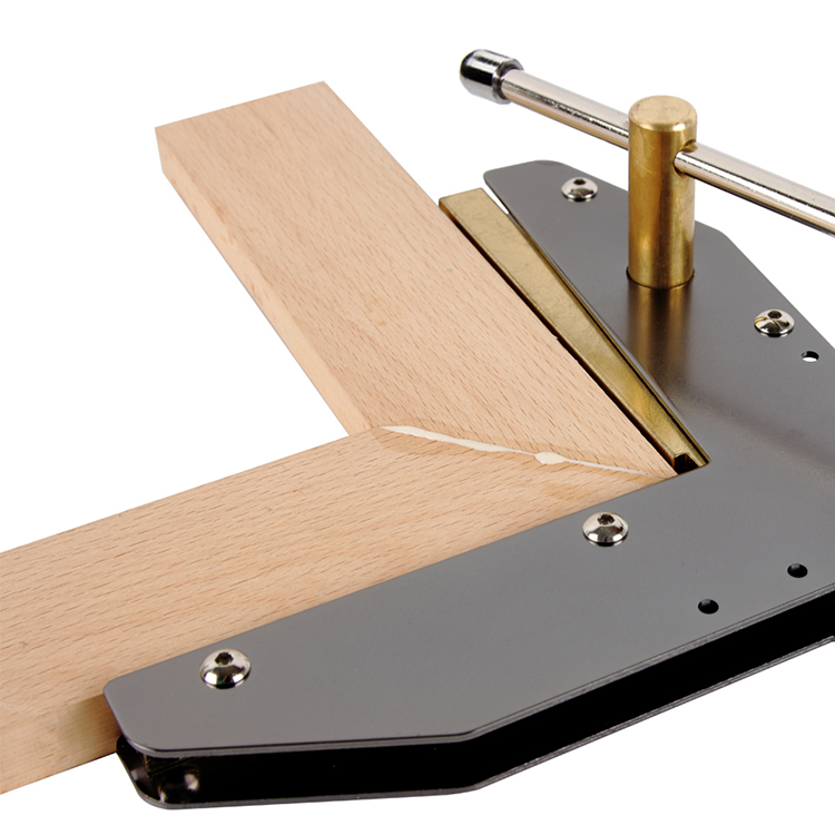 90 Degree Miter Corners on Door/Window Casings Miter Corner Clamps For Woodworking Cabinet Clamps