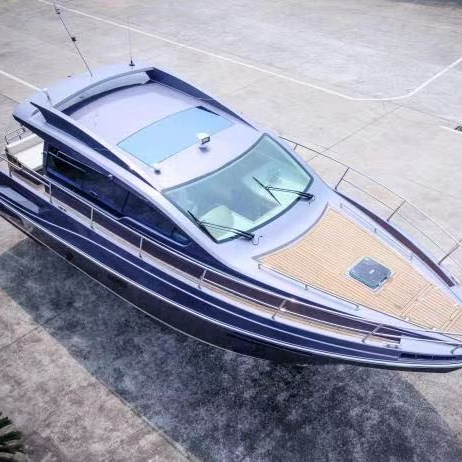 Luxuary yacht on sale