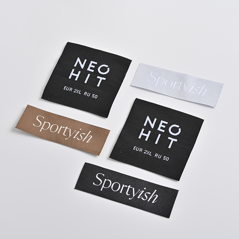 Custom clothes tag damask woven labels garment sewing neck fabric labels for T-shirt clothing labels