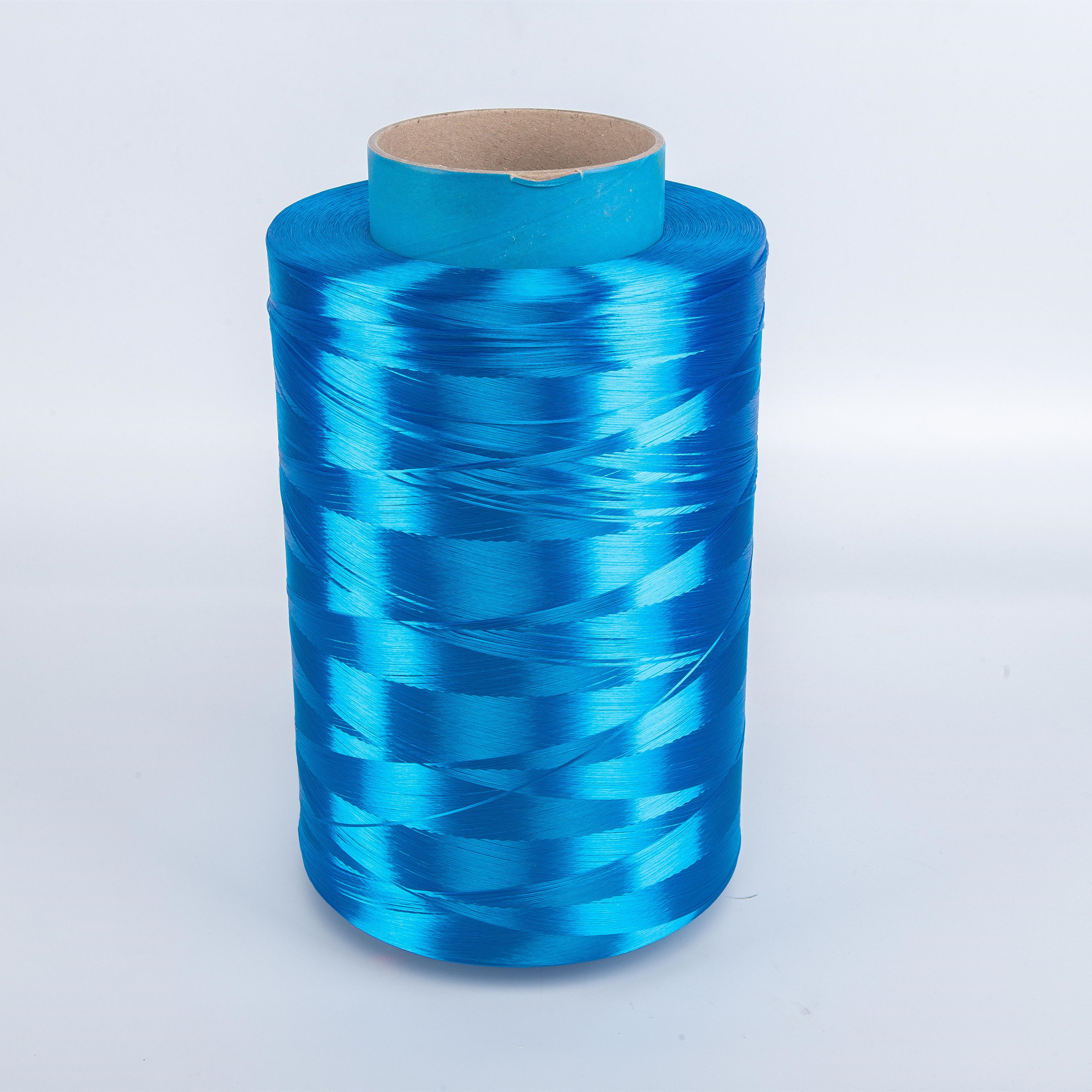Blue UHMWPE high strength Wear well yarn fiber twisted uhmwpe fiber