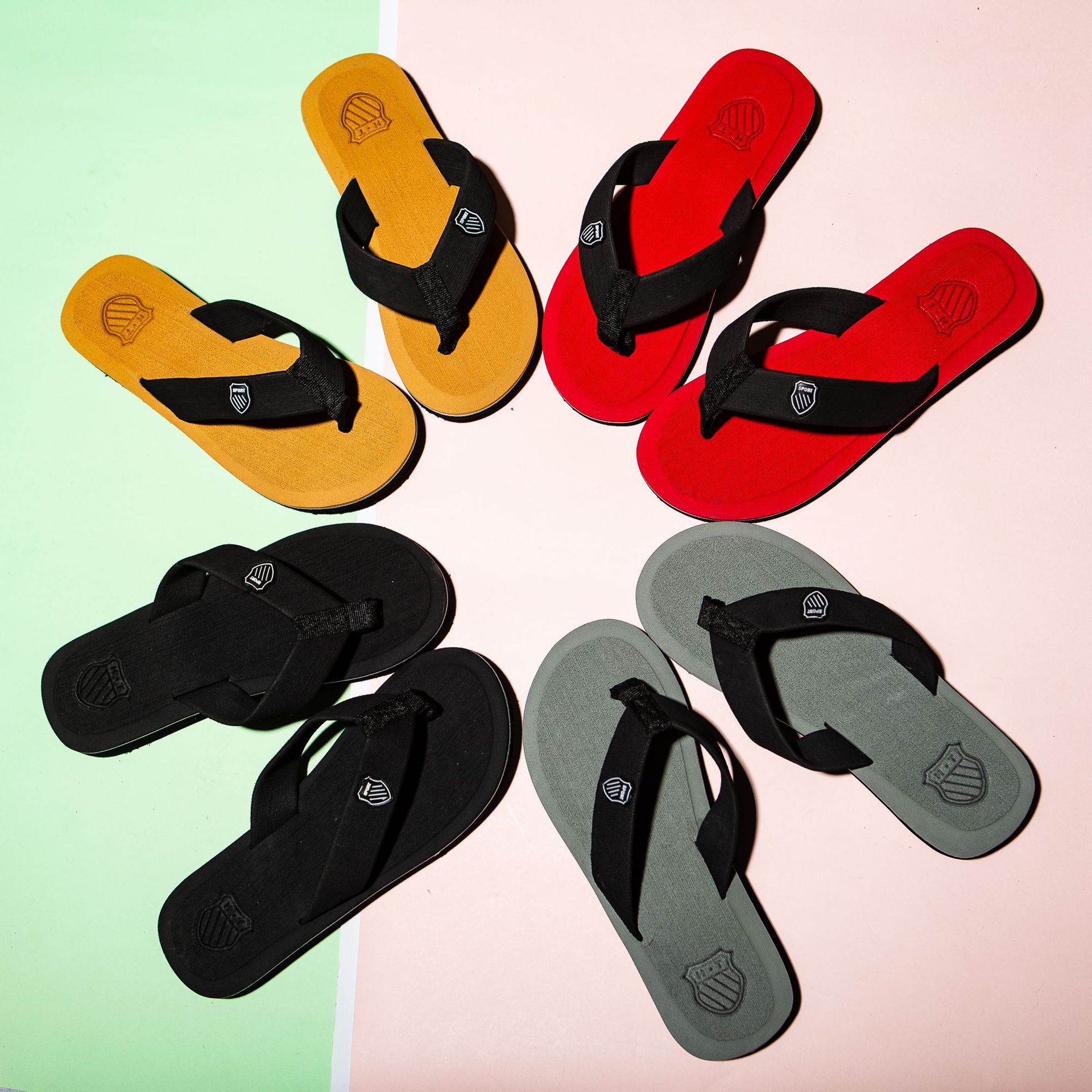 Cheap Wholesale Outdoor Customized Fashion Simple Flat Beach Thong Slipper PVC Girls Wedding Flip Flops