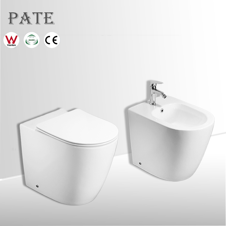 2023 Modern Ceramic One-Piece Watermark Toilet Bowl with Bidet Floor Mounted Back to Wall Toilet Seat for Hotels for Bathroom WC