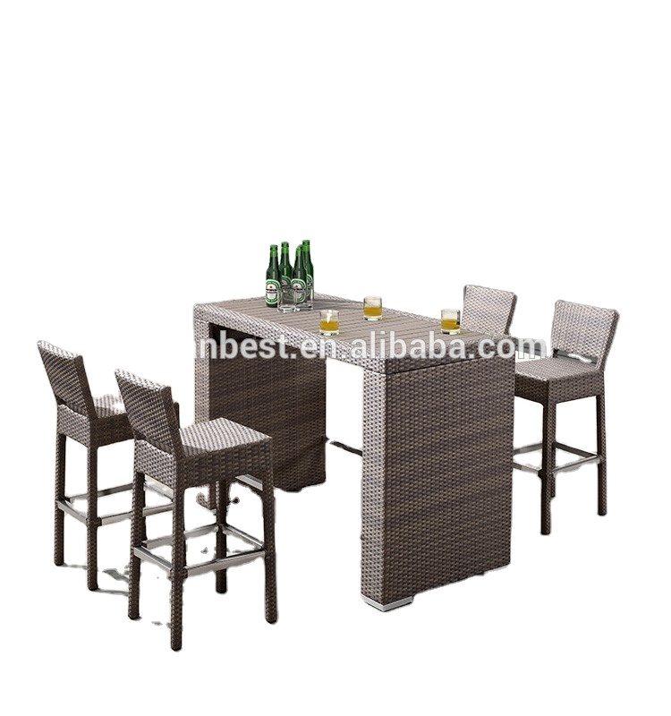 Rattan squaer dining table used for outdoor