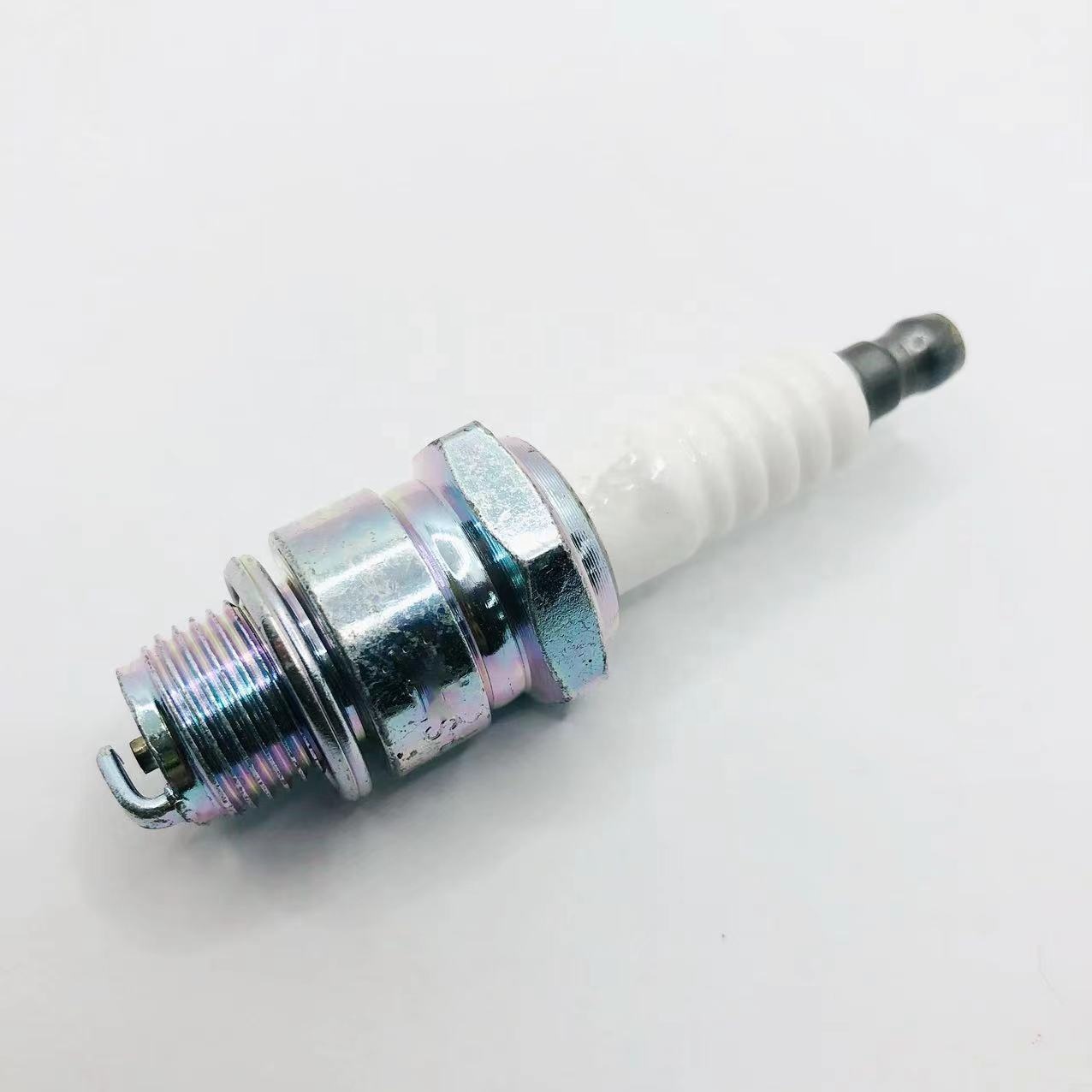 Подвесные свечи зажигания двигателя B8HS-10 B7HS-10 94702-00217 подбортовой свечи зажигания для японского двигателя