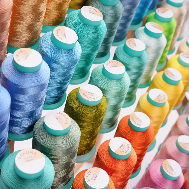 Manufacturer Colorful 1000 Yards Small Spool Polyester Embroidery Thread For Embroidery Machines