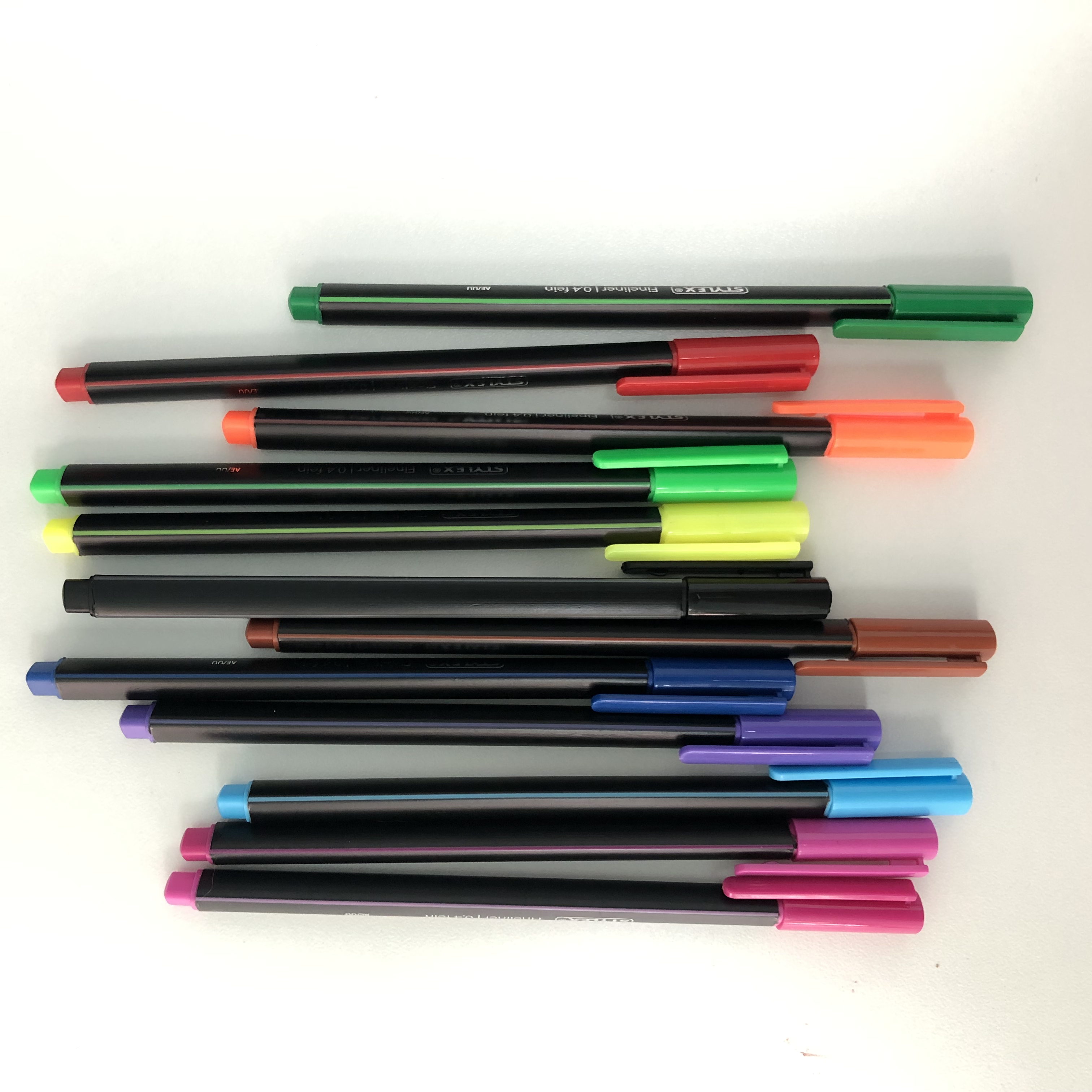 Watercolor signature pen outlines the wholesale and retail of pen industry