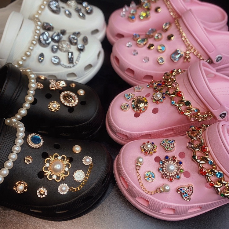 Good quality EVA Garden Clog Shoes with diamonds chain shoes buckles
