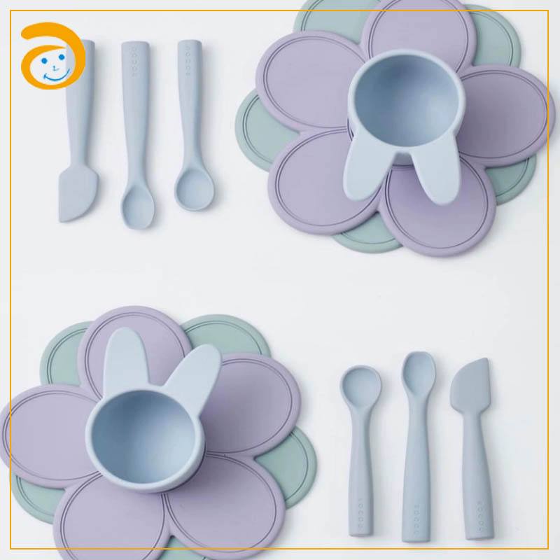 Baby Placemat Baby Dishes Silicone Bib Plate Spoon Knife Fork Silicone Baby Feeding Set