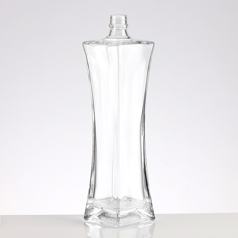 Custom Luxury 350ml 500ml 700ml 750ml 1000ml Rum Vodka Whisky Liquor Gin A Qarrafa La Spirit Tequila Glass Bottle