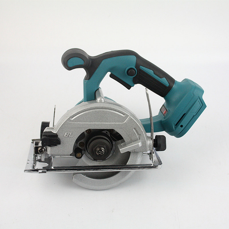 The manufacturer sells the best quality cutting circular saw for the wood industry with customizable logos