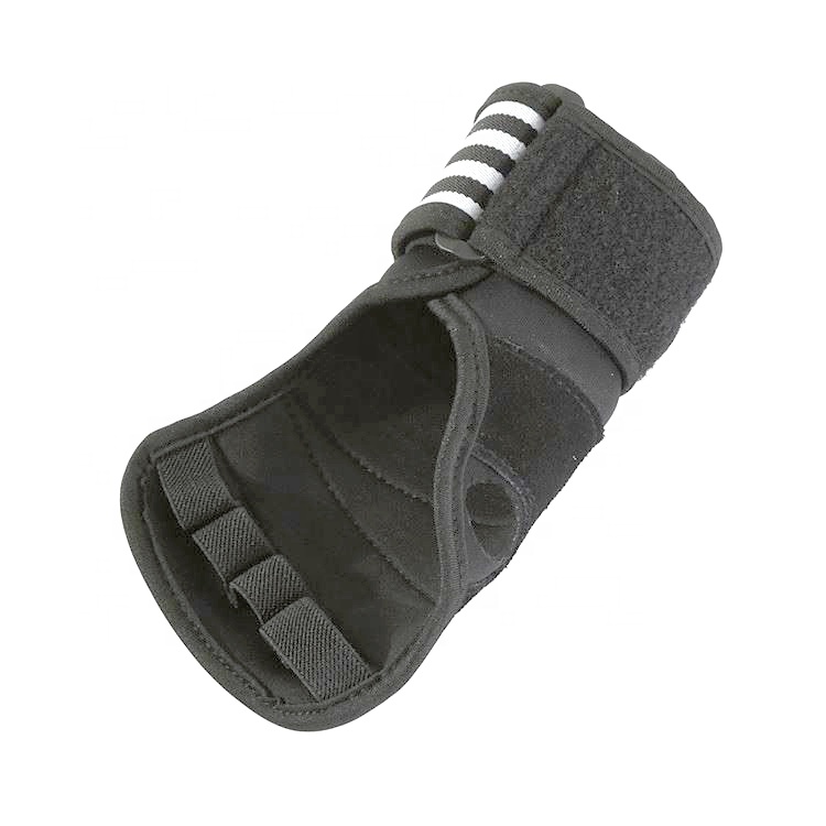 Latest arrival hand protection weightlifting gym gloves
