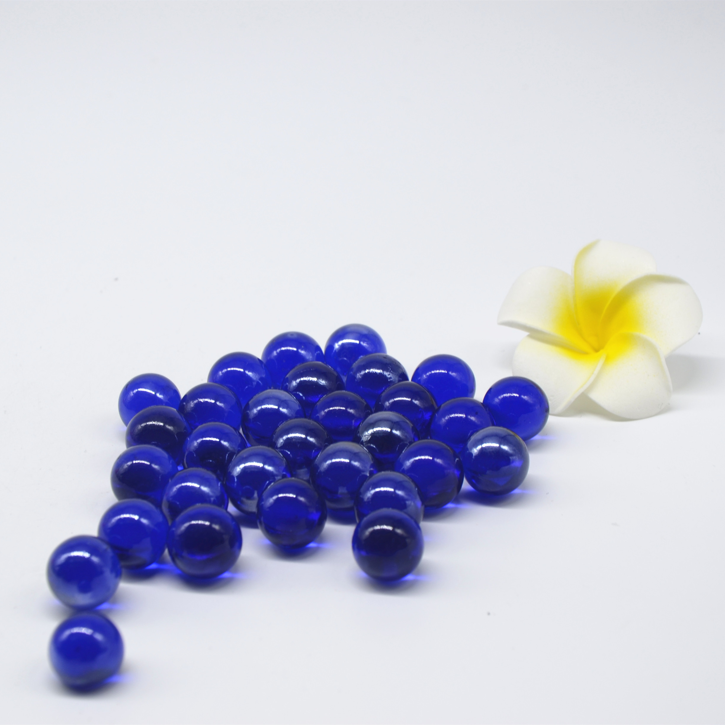 hot sale cobalt blue glass ball for children play