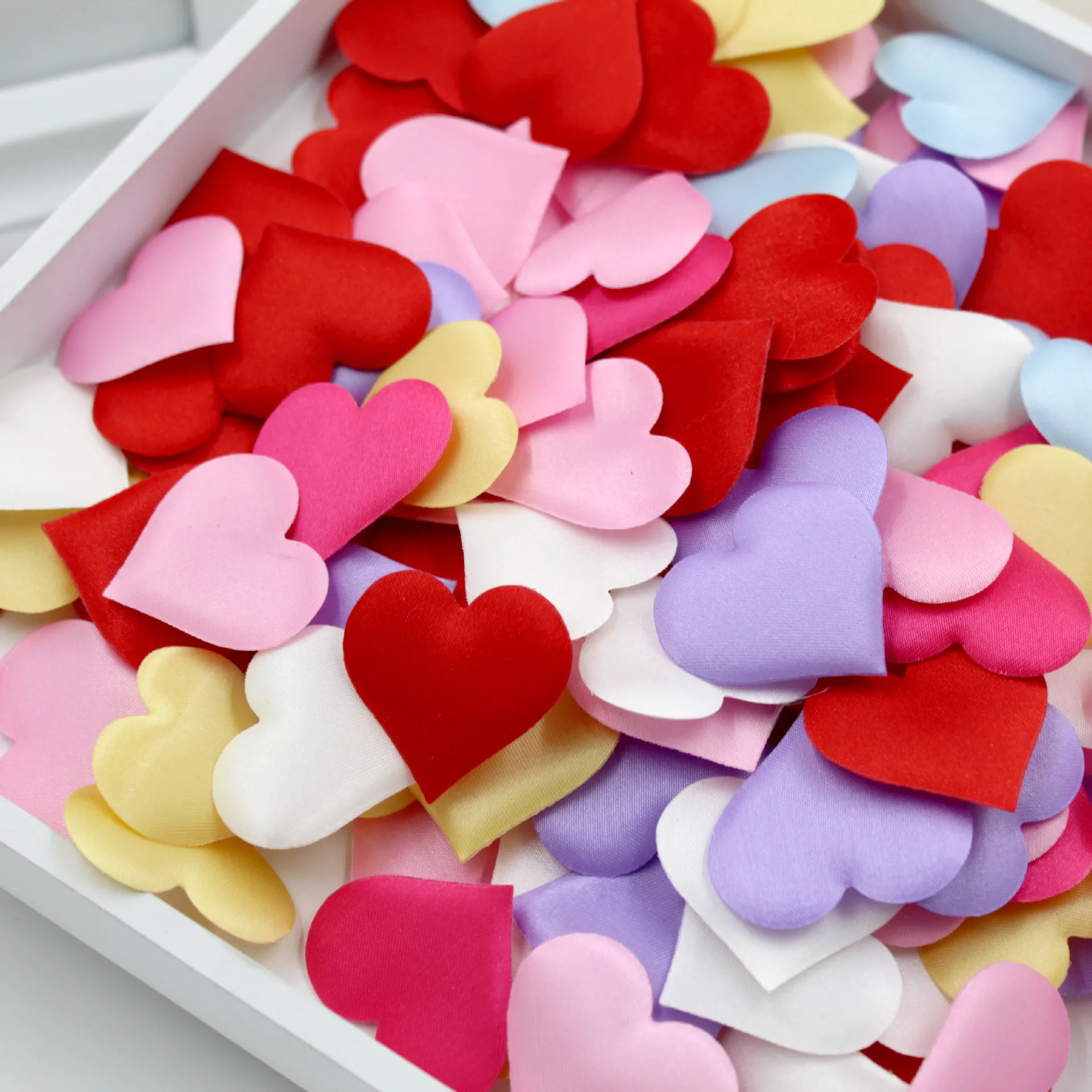Wholesale Mixed Color Wedding Birthday Bridal Party Decoration Favor Confetti Fragments Heart Silk Cloth