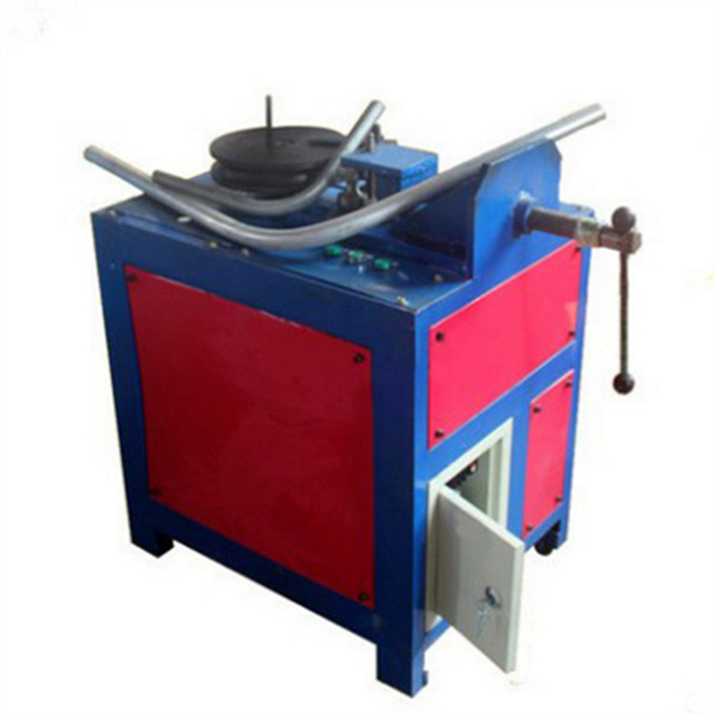 Automatic hydraulic tube and pipe bending machine