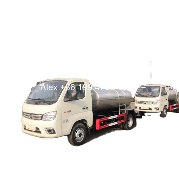 Грузовик 4x2 mini Foton 3000 литров для транспортировки молока