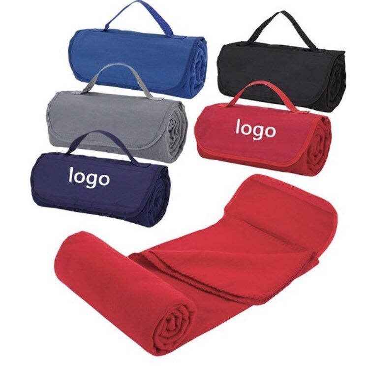2021 Summer Wholesale Foldable Large Size Travel Camping Mat Waterproof Picnic Blanket