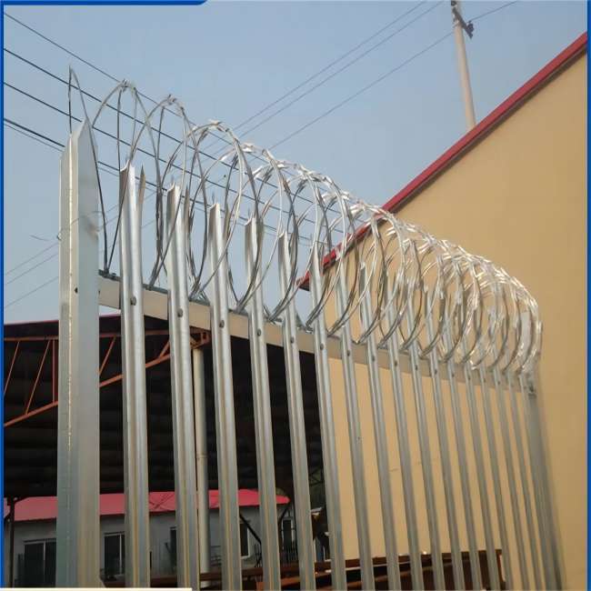 2024 hot sale steel palisade fence gate for sale / 2.4m high W pale steel security palisade fence factory