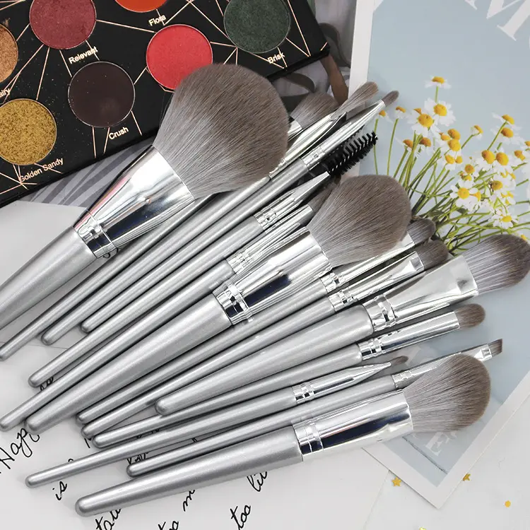 Free sample make up brushes facial brush 14pcs silver bling makeup brushes private label