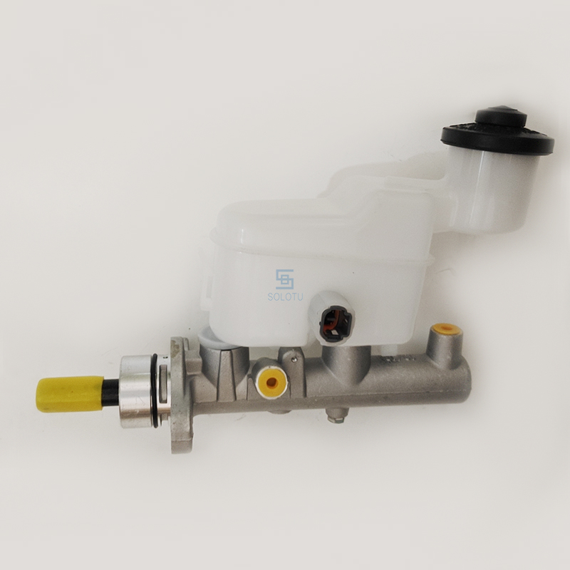 Auto Parts Brake Master Cylinder for Innova Hilux Fortuner (47201-0K030)