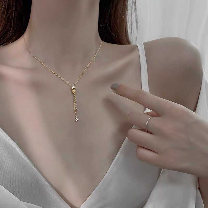 Women's Small Waist Telescopic High Sense Necklace Clavicle Chain 2021 New Women's Silver