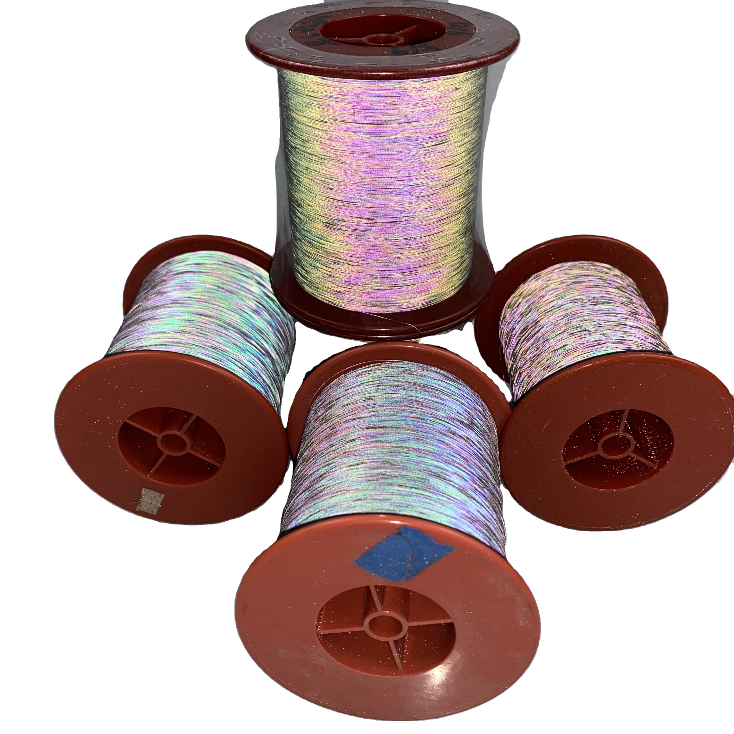 Production of cheap supply of high reflective knitted double-sided high reflective yarn