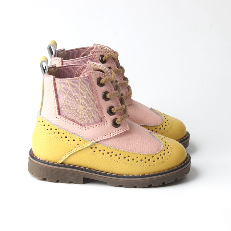 Kids Boots Shoes For 1/2 Years Old New Stylish Children's Boots Shoes In Hard Rubber Sole