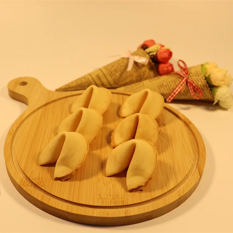 Yummeet wholesale cute and delicious hot sale custom fortune cookie