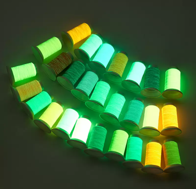 150D/2 Glow in the Dark Yarn Mixed Color Glow In The Dark Embroidery Thread