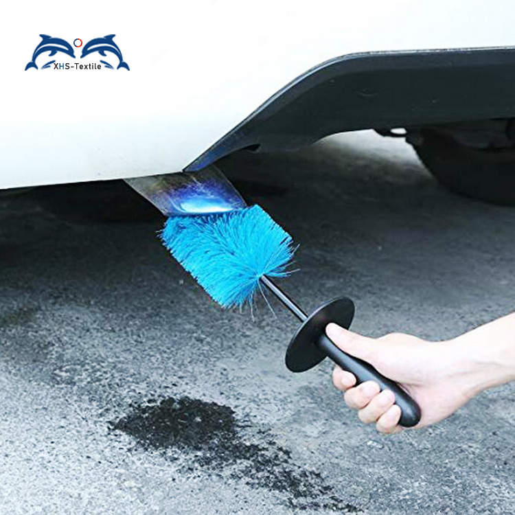Easy Reach Long Wheel and Rim Detailing Brush