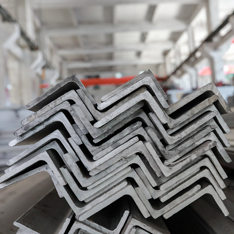 Customized Hot Rolled SUS 316L Unequal Stainless Steel Angle Bar For Construction