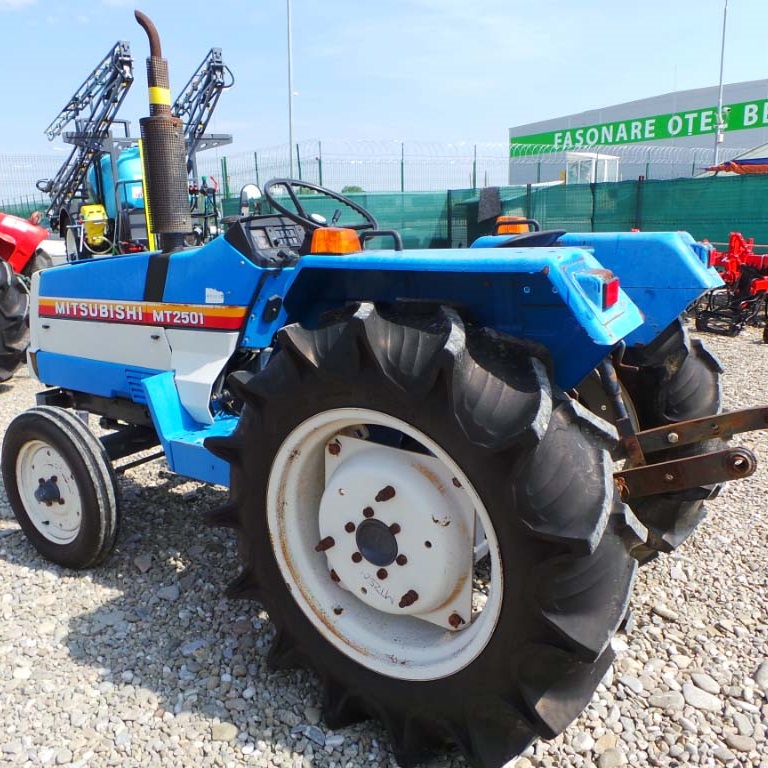 Трактор MITSUBISHI MT2501 по лучшей цене, Япония