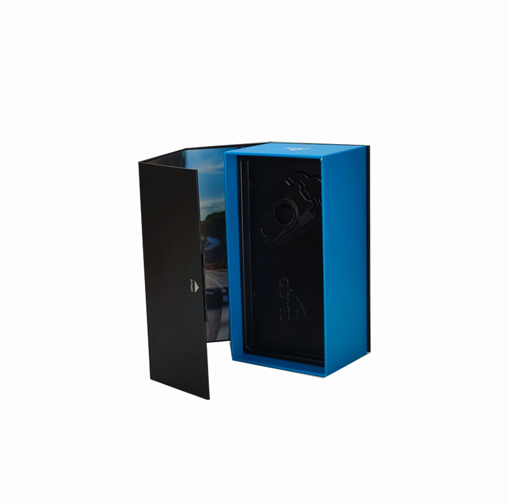 High Quality Boutique Packaging Box Large Capacity with Triple Surprise Gift Color Original Paperboard Foil Embossed Printing