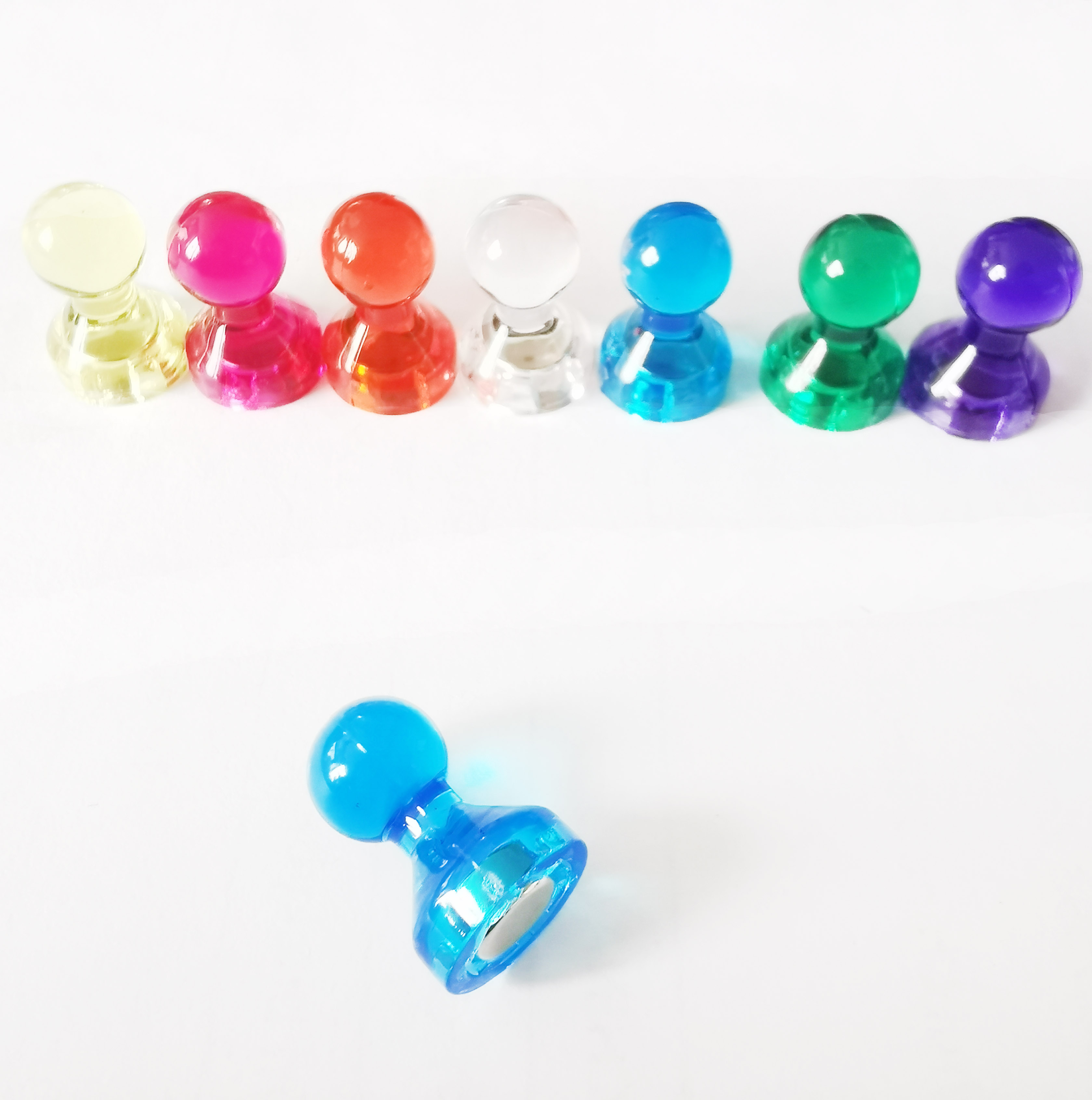 2021 hot sell high quality plastic coating neodymium colorful magnets office thumbtack pin push