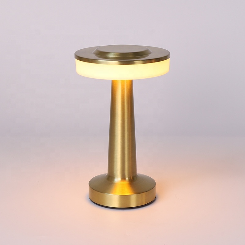 Touch Control Dimmable Retro Metal Small Table Lamp Rechargeable Night Light for Bar Restaurant Atmosphere Decorative LED Lamp