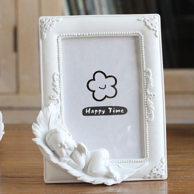 2020 New Arrival Luxury Style Resin Baby Shape Photo Frame Home Accessories Table Decorations