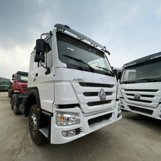 Howo 6x4 трактор грузовик 375hp для продажи 6*4 с тягой 40 тонн изготовленный на заказ