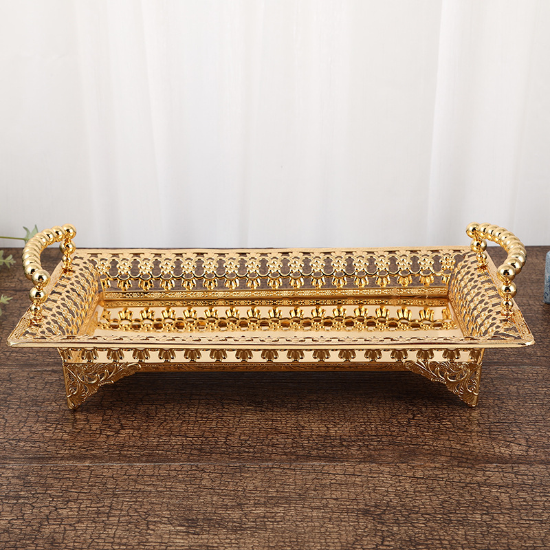 Luxury Metal Emboss Retro Craft Hotel Fruit Cake Snacks Storage Plates Arabic Serving Gold Tray