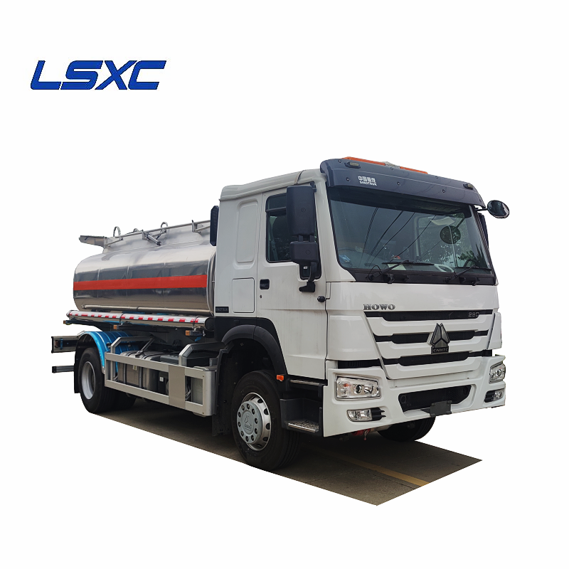 Sinotruk Howo 4x2 Adr дизельный грузовик 2500 литров топливный диспенсер грузовик евро 2 евро 3 стандарт