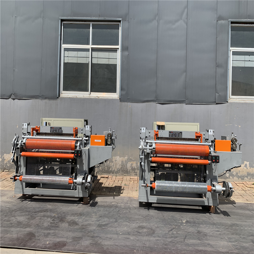 Automatic Steel Wire Mesh Welding Machines For Making Chicken Cage